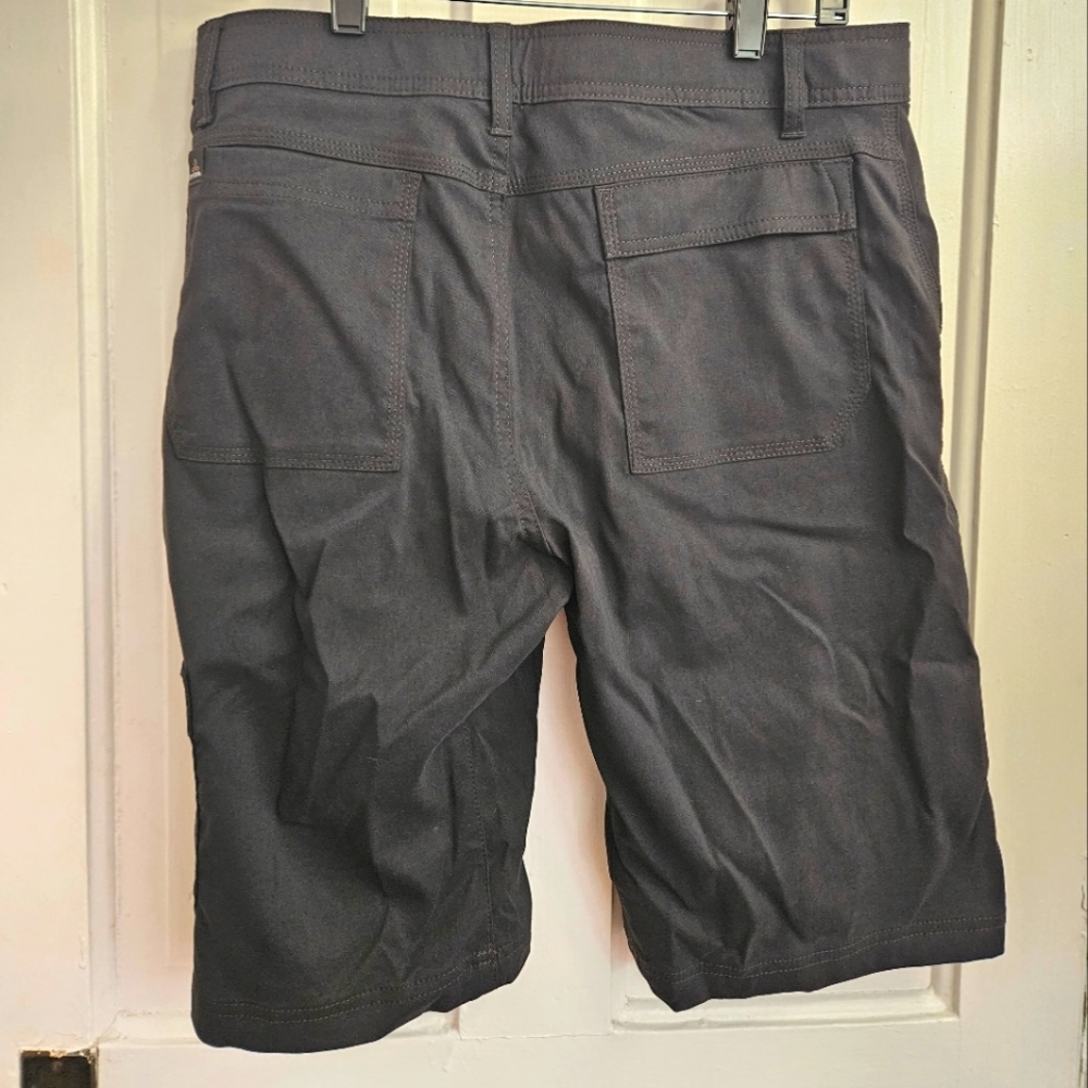 Prana Men's Grey Cargo Outdoor Hiking Shorts with pockets size 32W x 12L - Picture 3 of 5